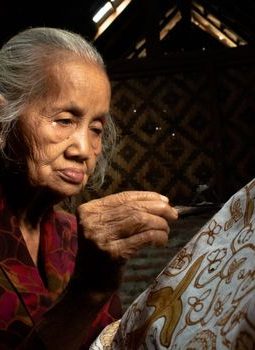 Merajut Asa: Jalan Warga Menuju Kesejahteraan Ekonomi Mandiri