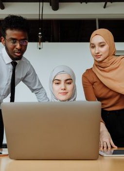 Koperasi Syariah: Solusi Keuangan Berkah untuk UMKM Indonesia