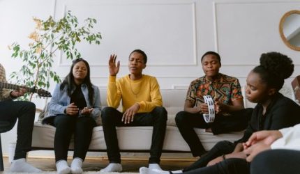 Langkah Mudah Menjadi Anggota Komunitas Hobi di Era Digital